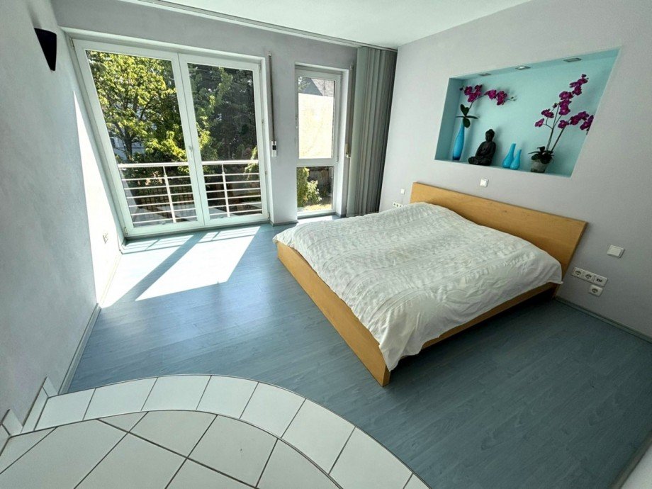 Hauptschlafzimmer OG Doppelhaush�lfte Frankfurt am Main