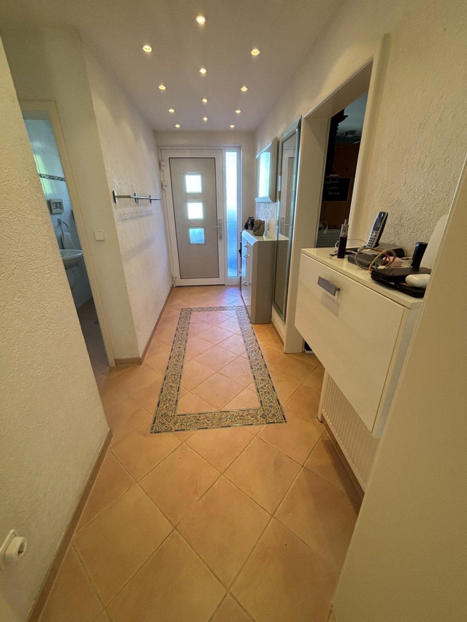 Flur EG Doppelhaush�lfte Frankfurt am Main